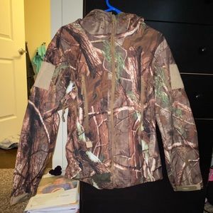 men’s camo jacket